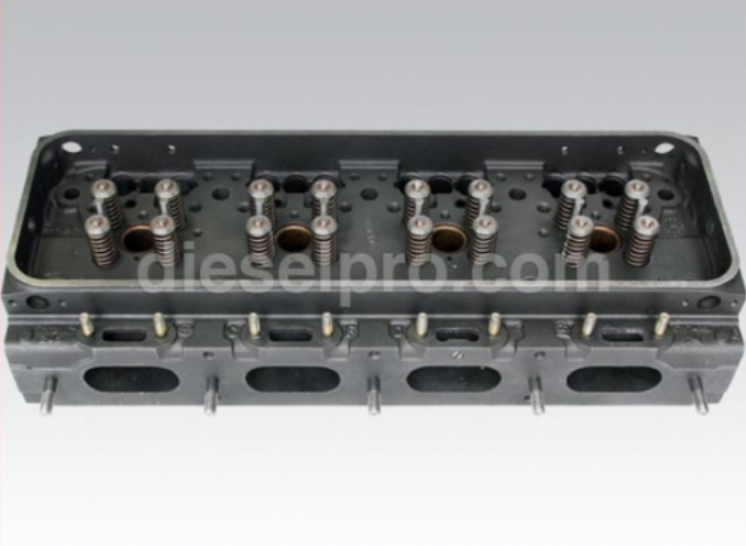 Cylinder Head for Detroit Diesel V71 Series Engines (6V71, 8V71, 12V71, 16V71)